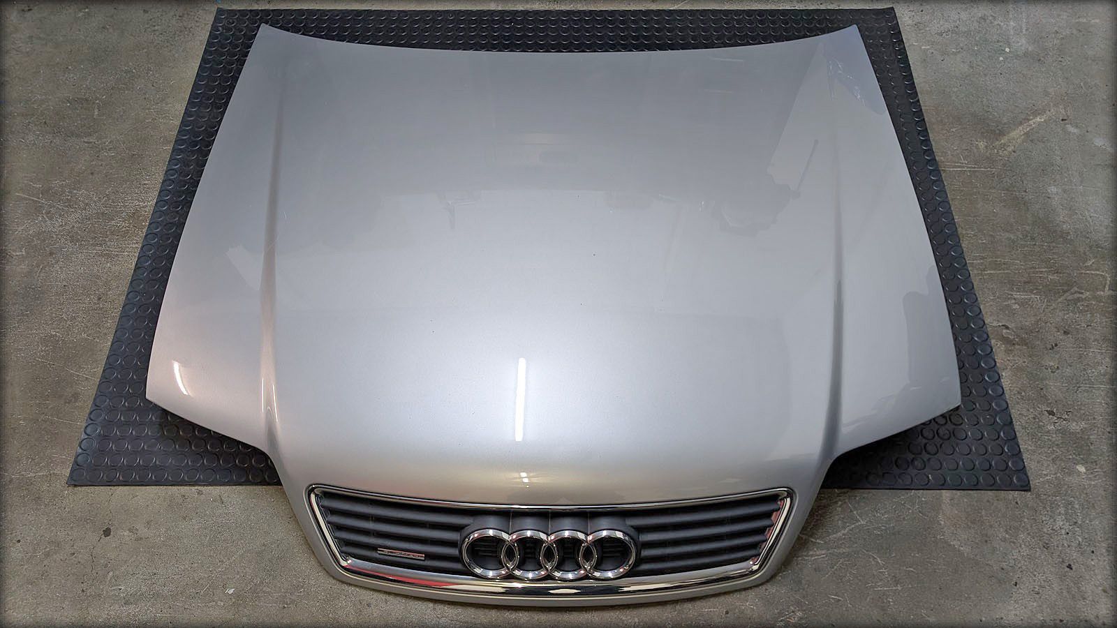 A6 C5 Allroad 2.5l TDI Motorhaube mit Kühlergrill