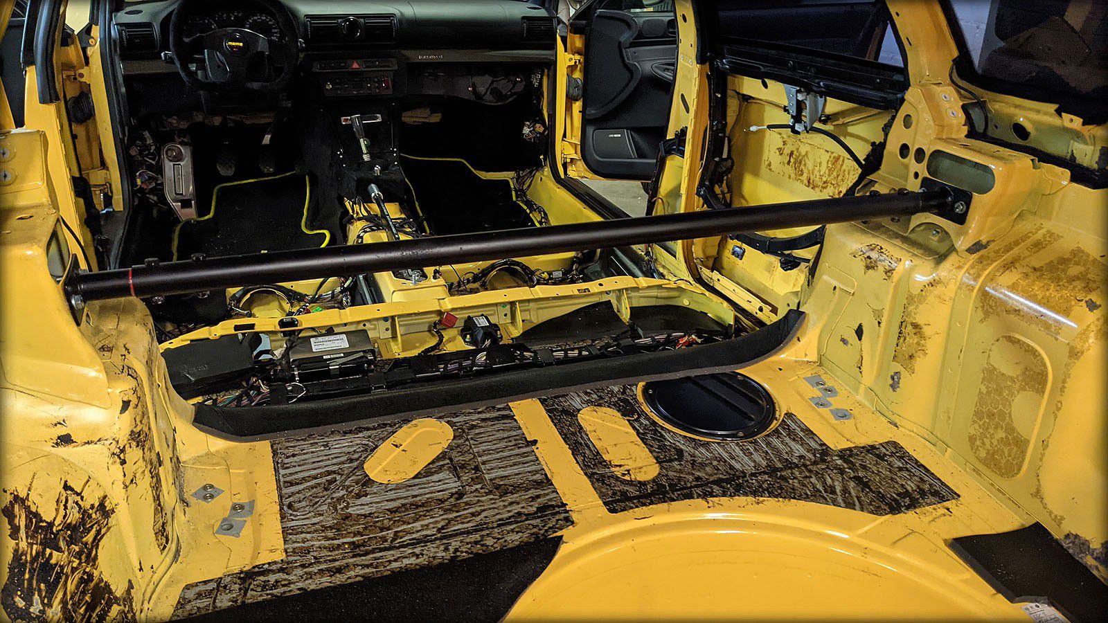 RS4 Biturbo Sport Stabilisator hinten mit Domstreben vorne und hinten